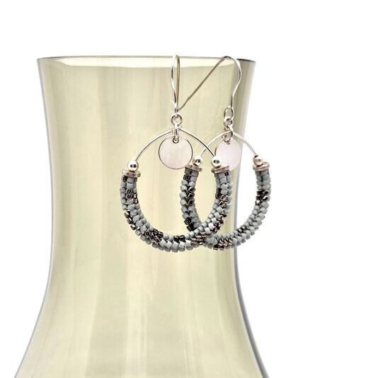 Ohrhänger Kisha graublau